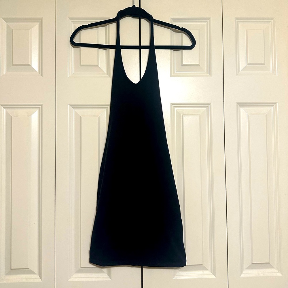 Cute Black halter top dress size XS. In great condition! Super comfortable